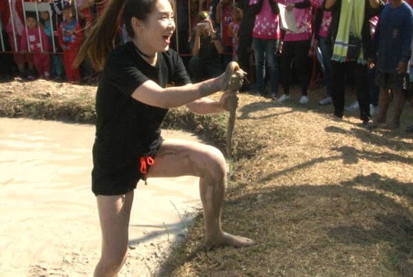 คนจับปลาไหล