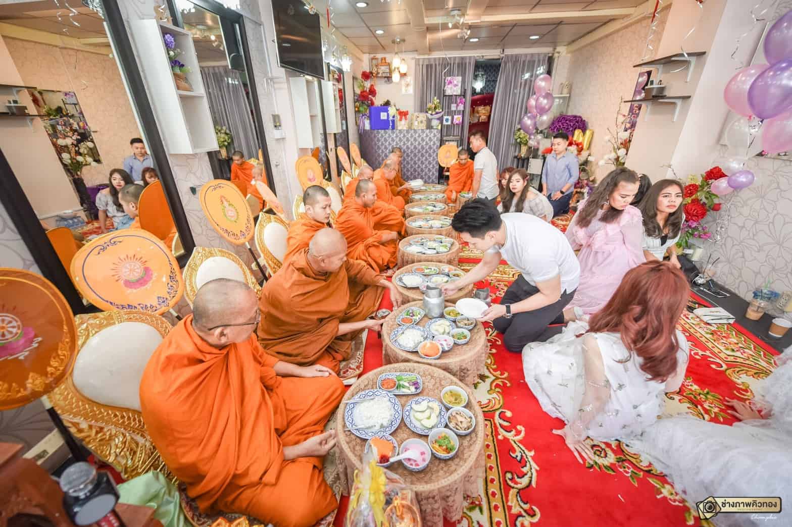 ทำบุญขึ้นบ้านใหม่