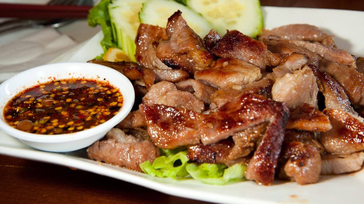 หมูย่าง